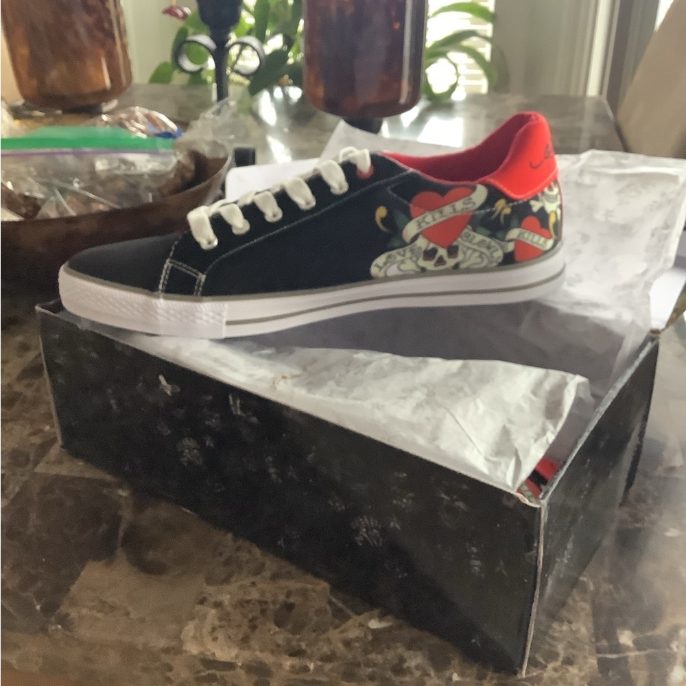 *NEW* Mens Ed Hardy Shoes - Picture 2 of 2